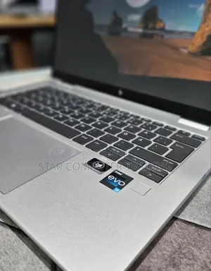 New Laptop HP EliteBook x360 1040 G9 16GB Intel Core i5 SSD 512GB