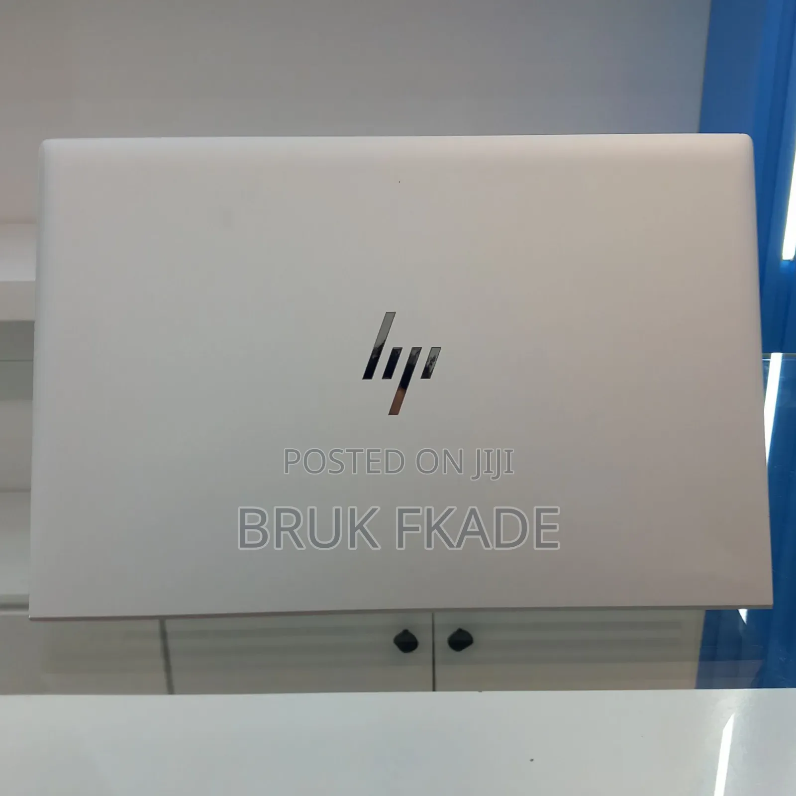New Laptop HP EliteBook 830 G8 16GB Intel Core i7 SSD 512GB