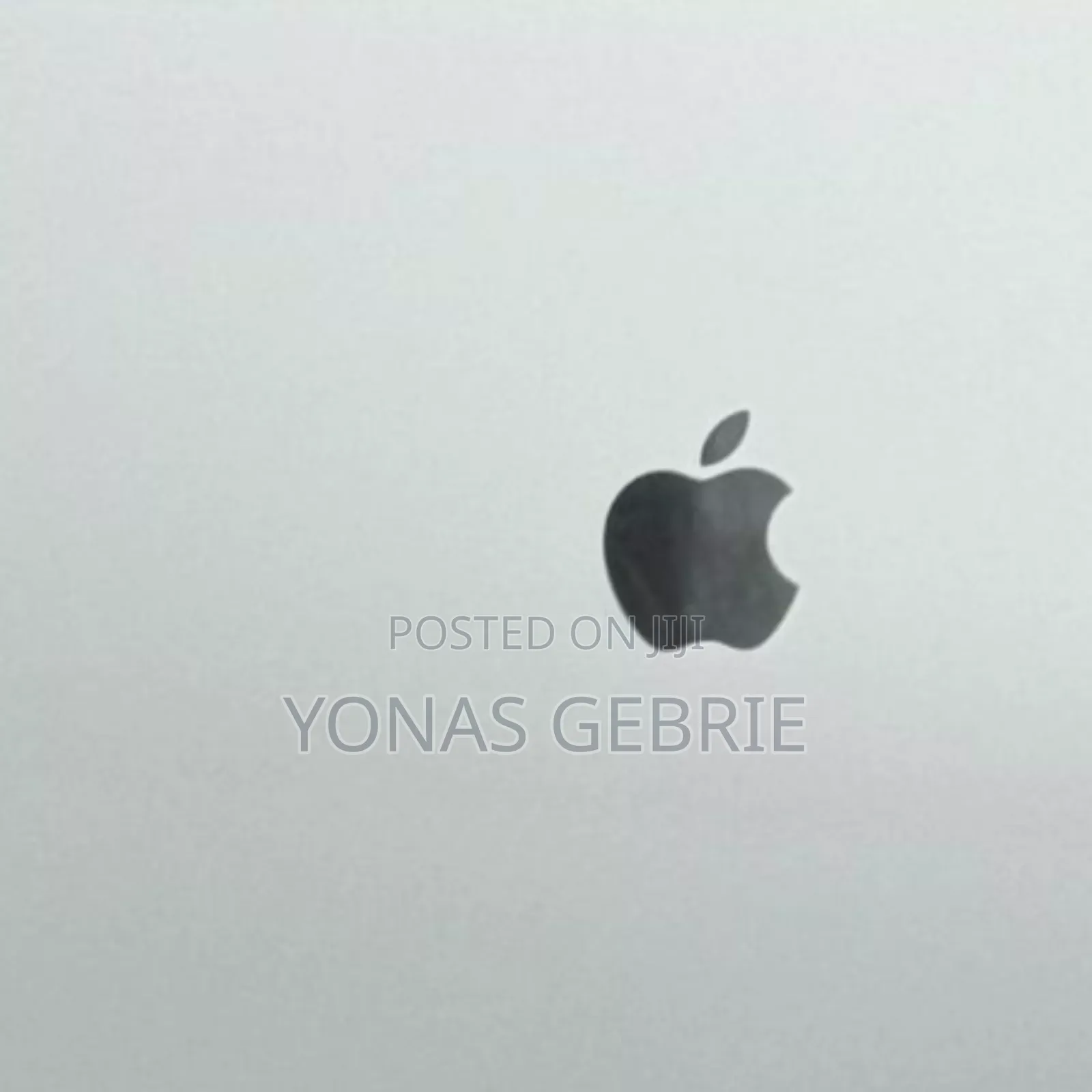 New Laptop Apple MacBook 16GB Apple M4 SSD 256GB