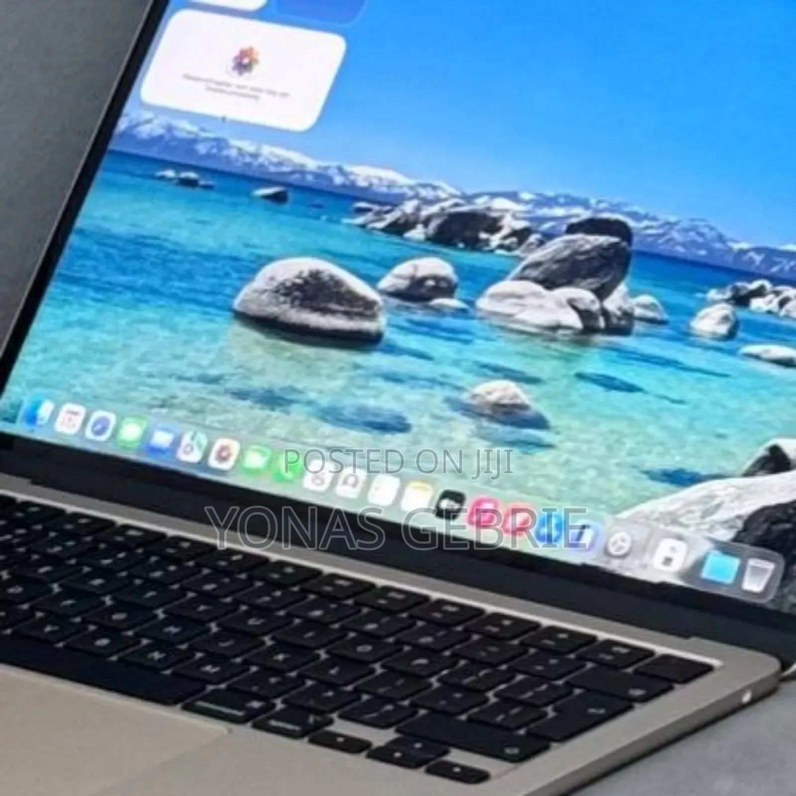 New Laptop Apple MacBook 16GB Apple M4 SSD 256GB