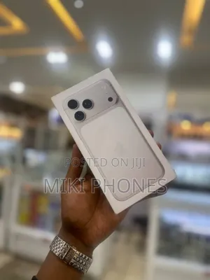 New Apple iPhone 17 Pro 1 TB Silver