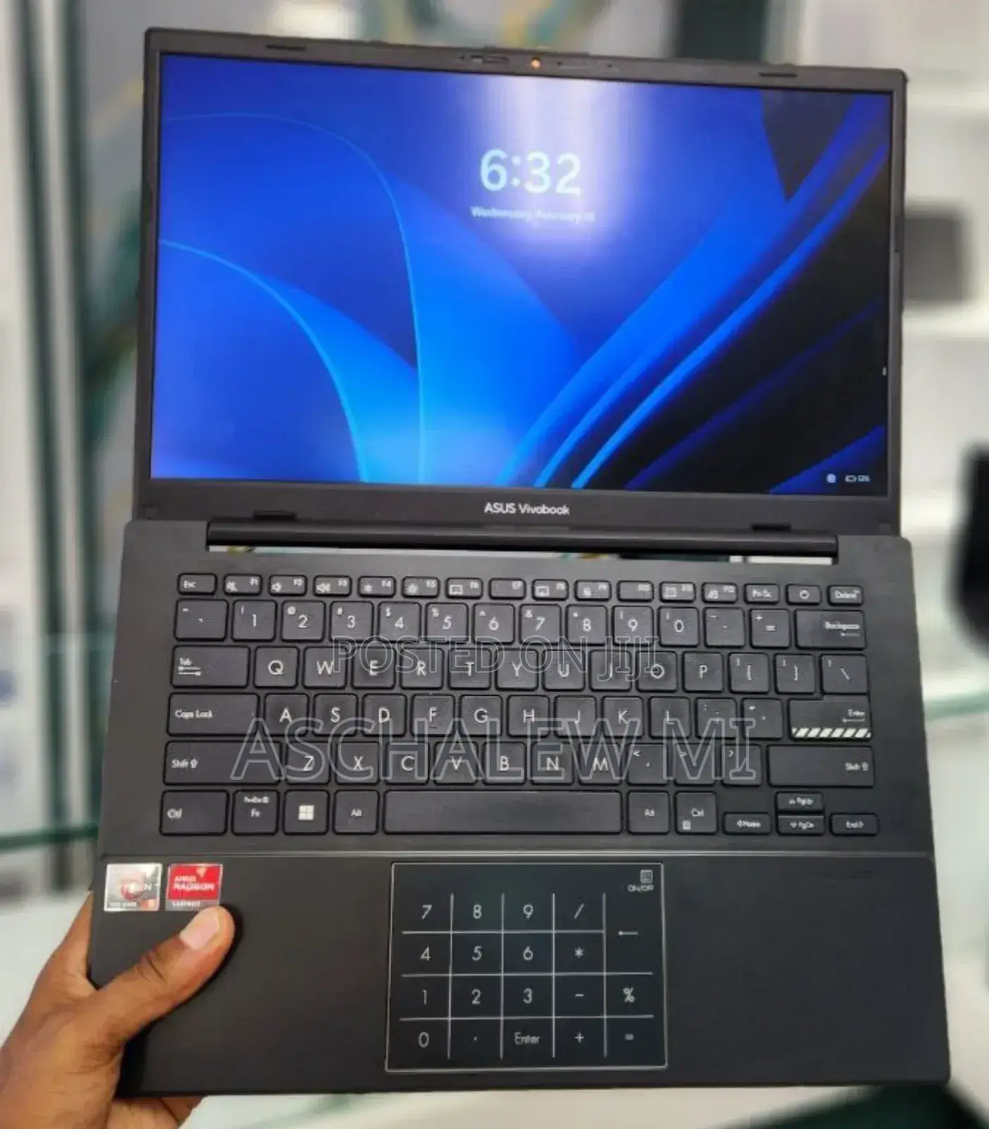 New Laptop Asus Vivobook E410M 8GB AMD Ryzen 5 SSD 512GB