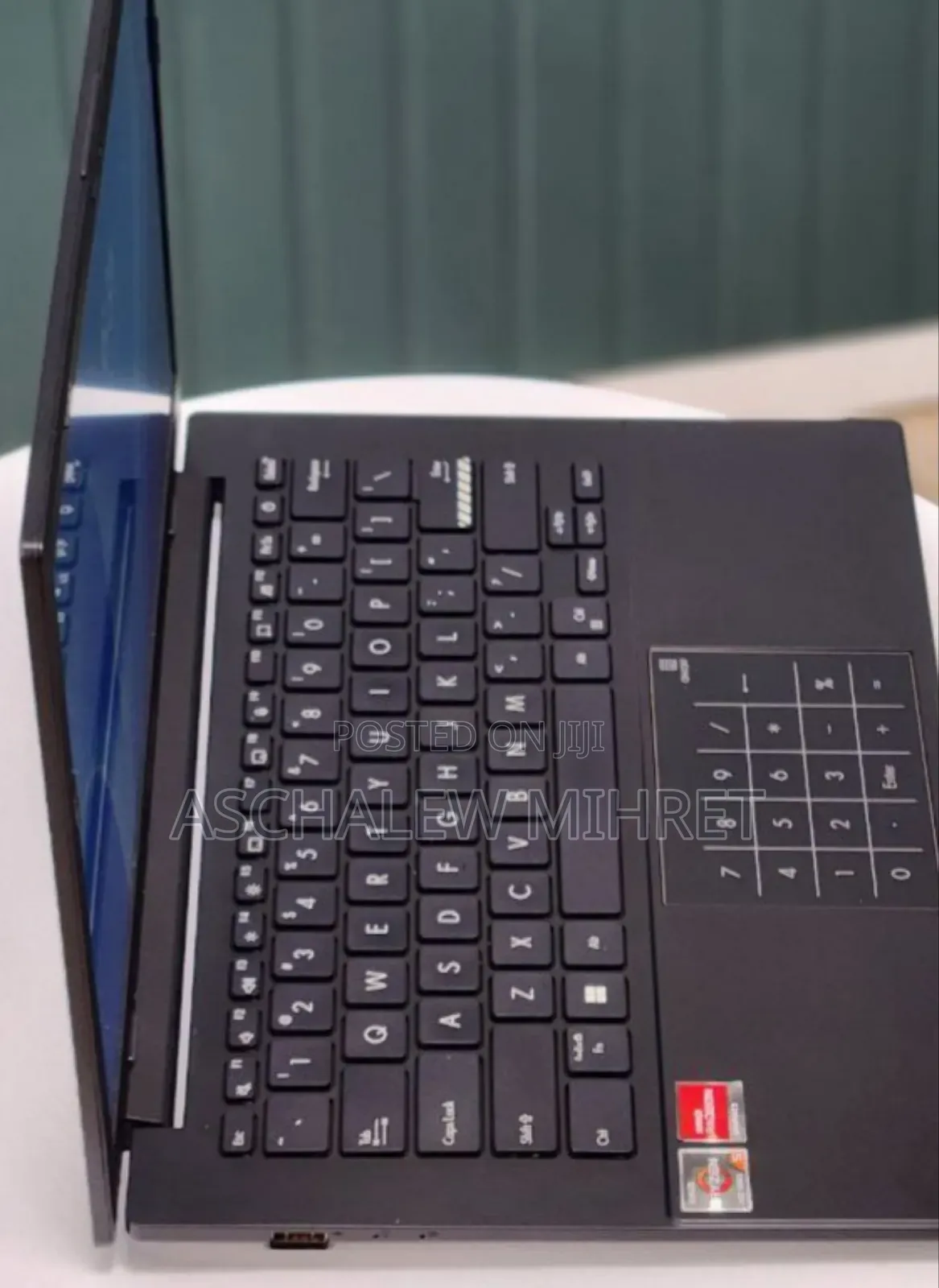 New Laptop Asus Vivobook E410M 8GB AMD Ryzen 5 SSD 512GB