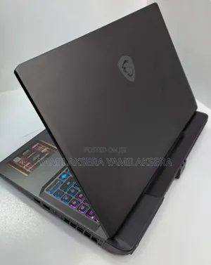 New Laptop MSI Vector 16 HX AI A2XWIG 32GB Intel Core Ultra 7 SSD 1T