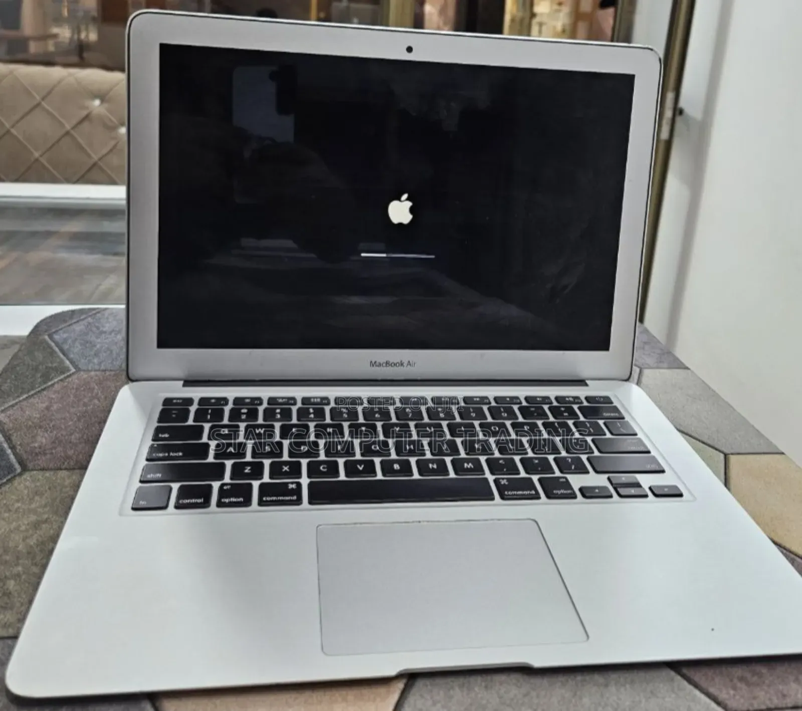 New Laptop Apple MacBook Air 2017 8GB Intel Core i5 SSD 256GB