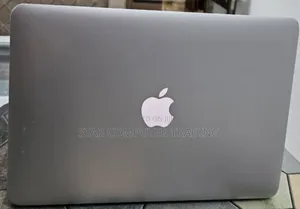 New Laptop Apple MacBook Air 2017 8GB Intel Core i5 SSD 256GB