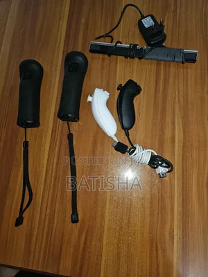 Nintendo Wii Remote (With Motion Plus) Sensor Bar Included