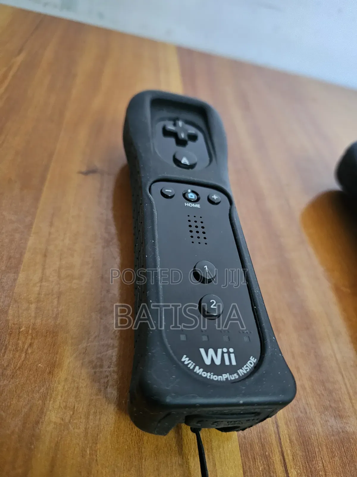 Nintendo Wii Remote (With Motion Plus) Sensor Bar Included