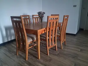 Wood Dinning Table