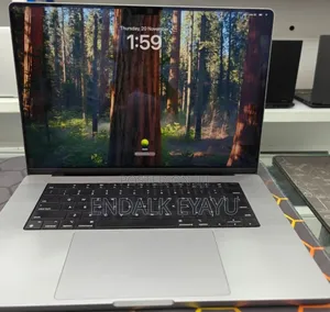 New Laptop Apple MacBook Pro M1 16GB Apple M1 Pro SSD 512GB