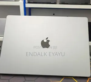 New Laptop Apple MacBook Pro M1 16GB Apple M1 Pro SSD 512GB