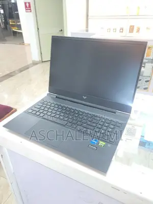 New Laptop HP Victus 16 16GB Intel Core i7 SSD 512GB