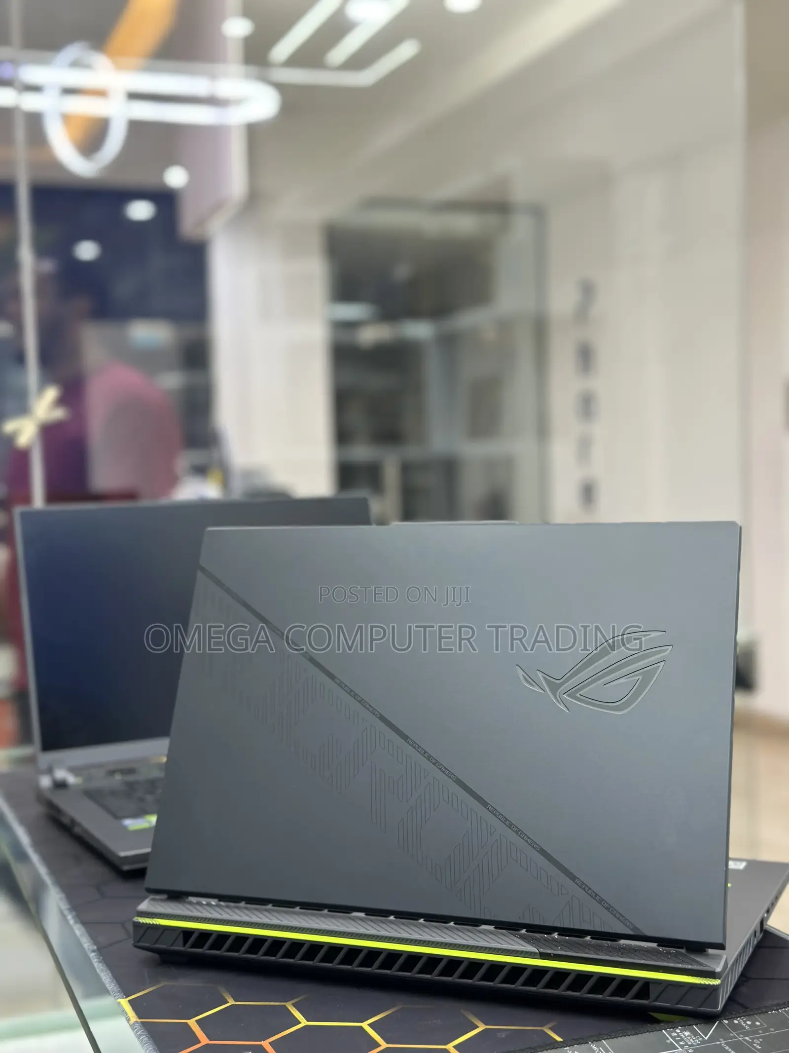 New Laptop Asus ROG Strix G16 G614 16GB Intel Core i9 SSD 1T