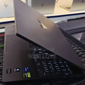 New Laptop HP Victus 15 16GB Intel Core i7 SSD 1T