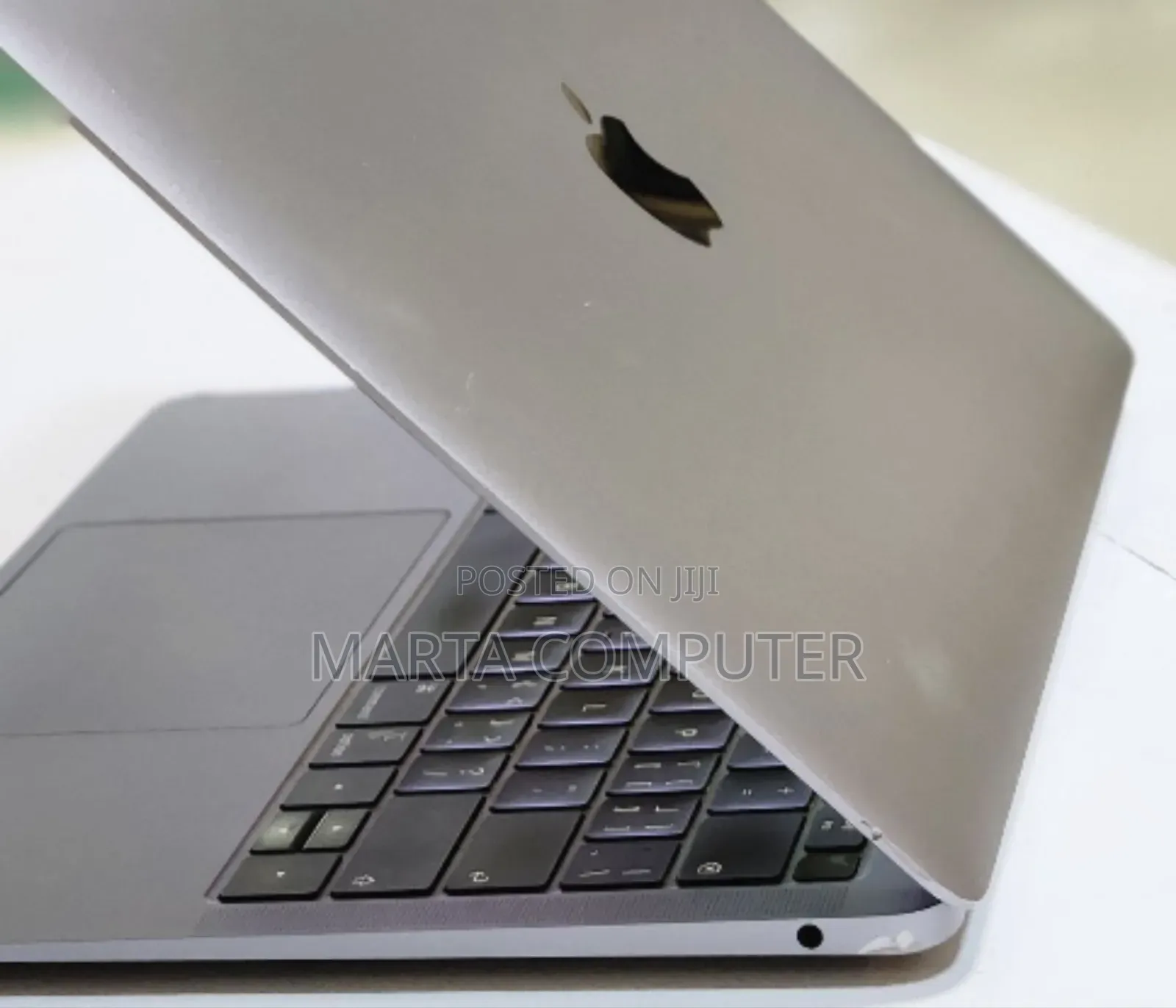 New Laptop Apple MacBook Pro 2019 32GB Intel Core i7 SSD 512GB