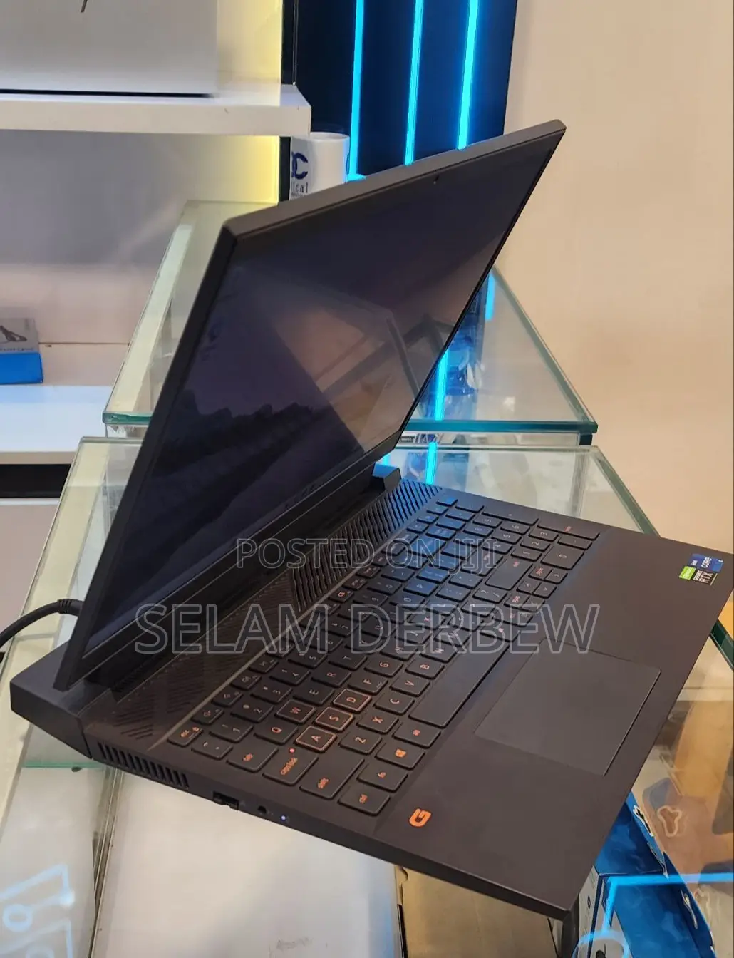 New Laptop Dell G15 5511 16GB Intel Core i7 SSD 512GB