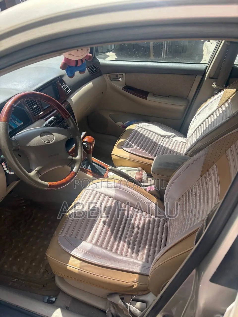 Toyota Corolla 2004 Gold