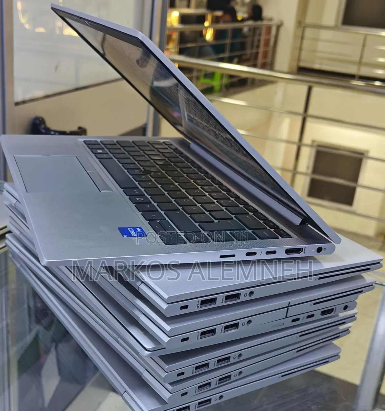 New Laptop HP EliteBook 840 G8 16GB Intel Core i5 SSD 512GB