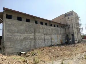 የሚከራይ መጋዘን ከሌግዤሪዉ መንደር