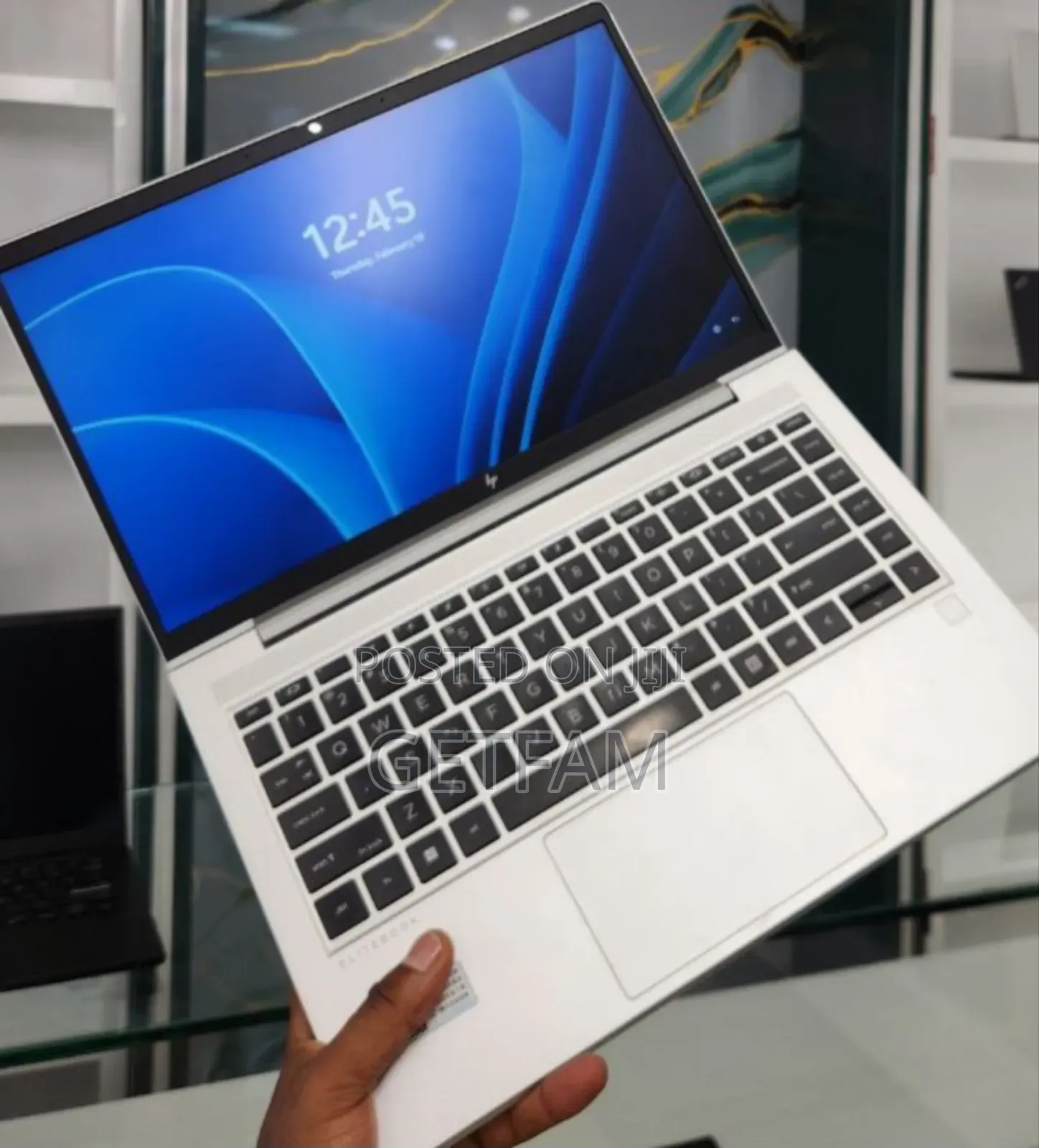 New Laptop HP EliteBook 640 G9 16GB Intel Core i7 SSD 512GB