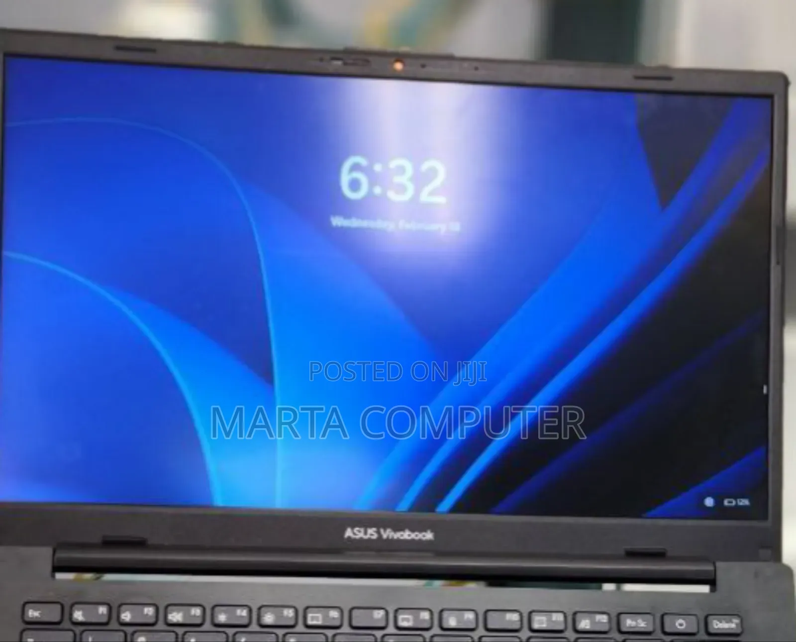 New Laptop Asus VivoBook E12 E203NA 8GB AMD Ryzen 5 SSD 512GB