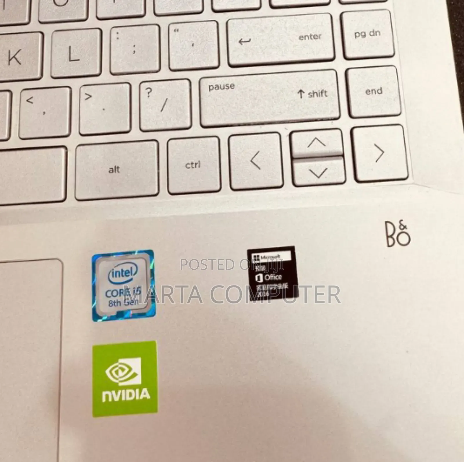 New Laptop HP Pavilion 11 8GB Intel Core i5 SSD 256GB