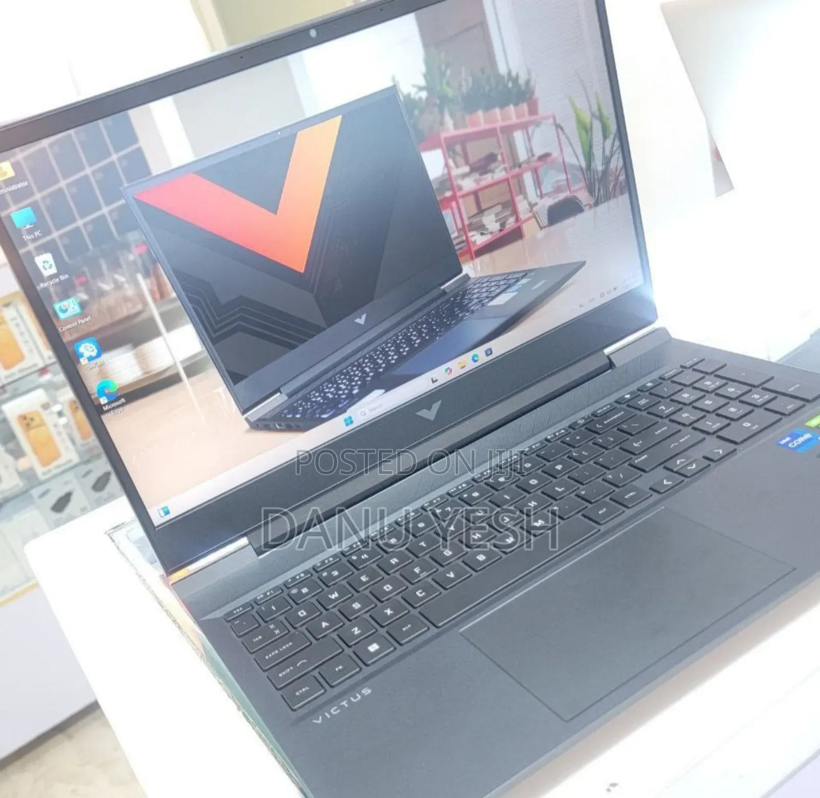 New Laptop HP Victus 15 16GB Intel Core i7 SSD 512GB