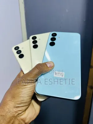 New Samsung Galaxy A16 5G 256 GB Gold