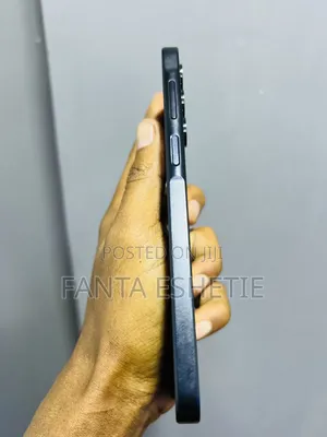 New Samsung Galaxy A16 5G 256 GB Gold