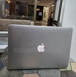 Laptop Apple MacBook Air 2017 8GB Intel Core i5 SSD 256GB