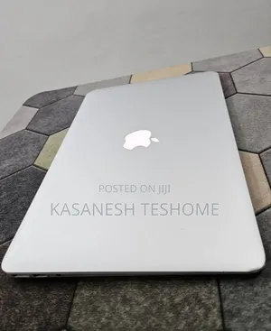 Laptop Apple MacBook Air 2017 8GB Intel Core i5 SSD 256GB