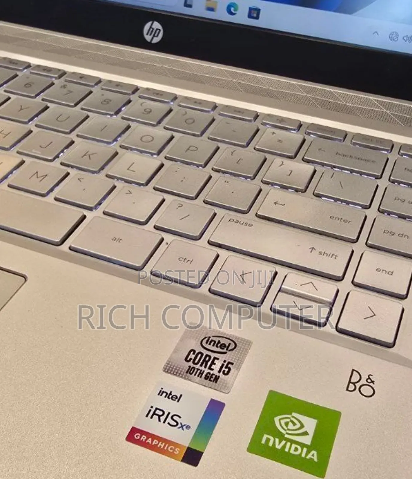 New Laptop HP Pavilion 15 8GB Intel Core i5 SSD 512GB