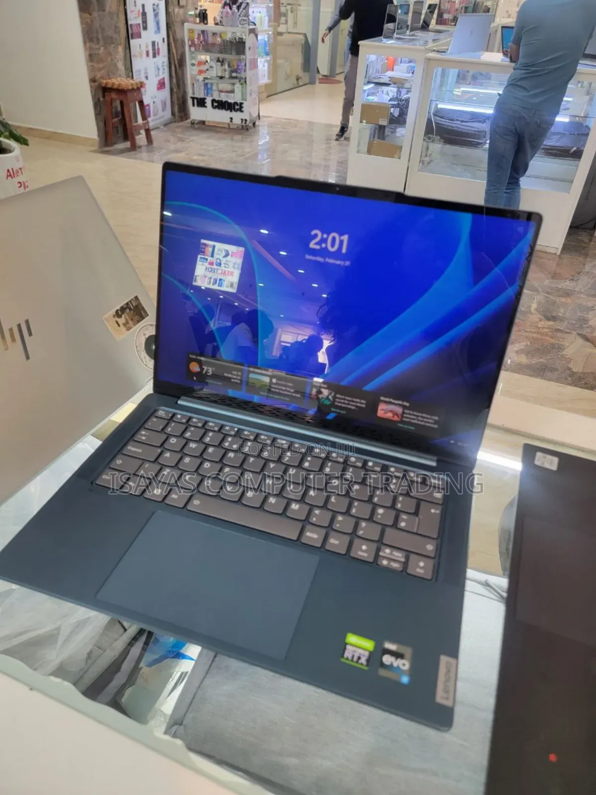 New Laptop Lenovo 16GB Intel Core i7 SSD 1T
