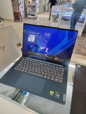 New Laptop Lenovo 16GB Intel Core i7 SSD 1T