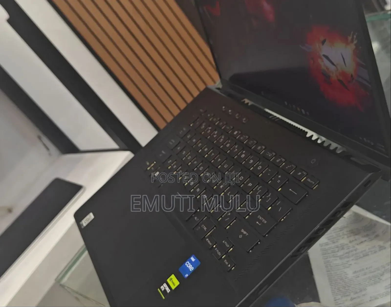 New Laptop Asus ROG Zephyrus G15 16GB Intel Core i7 SSD 512GB