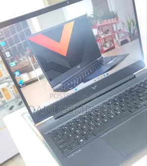 New Laptop HP Victus 15 16GB Intel Core i7 SSD 512GB