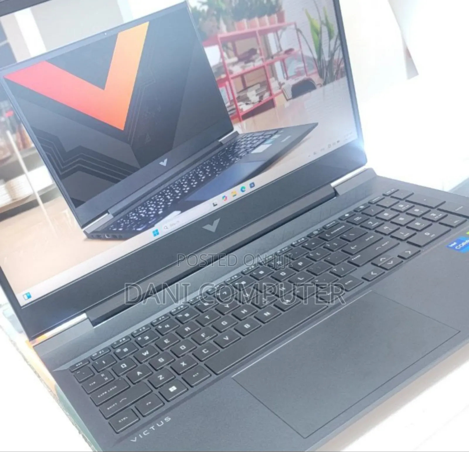 New Laptop HP Victus 15 16GB Intel Core i7 SSD 512GB