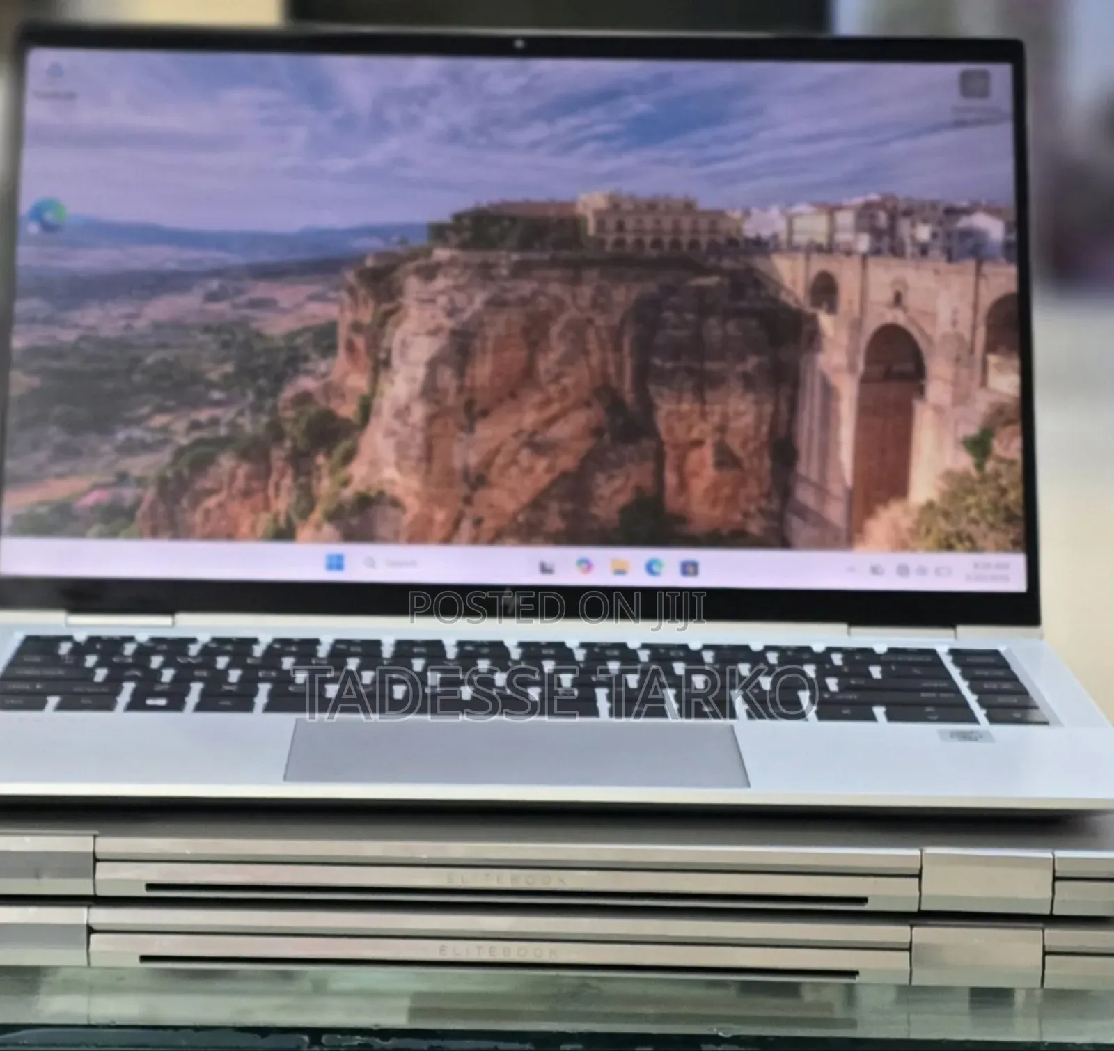 New Laptop HP EliteBook x360 1040 G7 16GB Intel Core i7 SSD 512GB