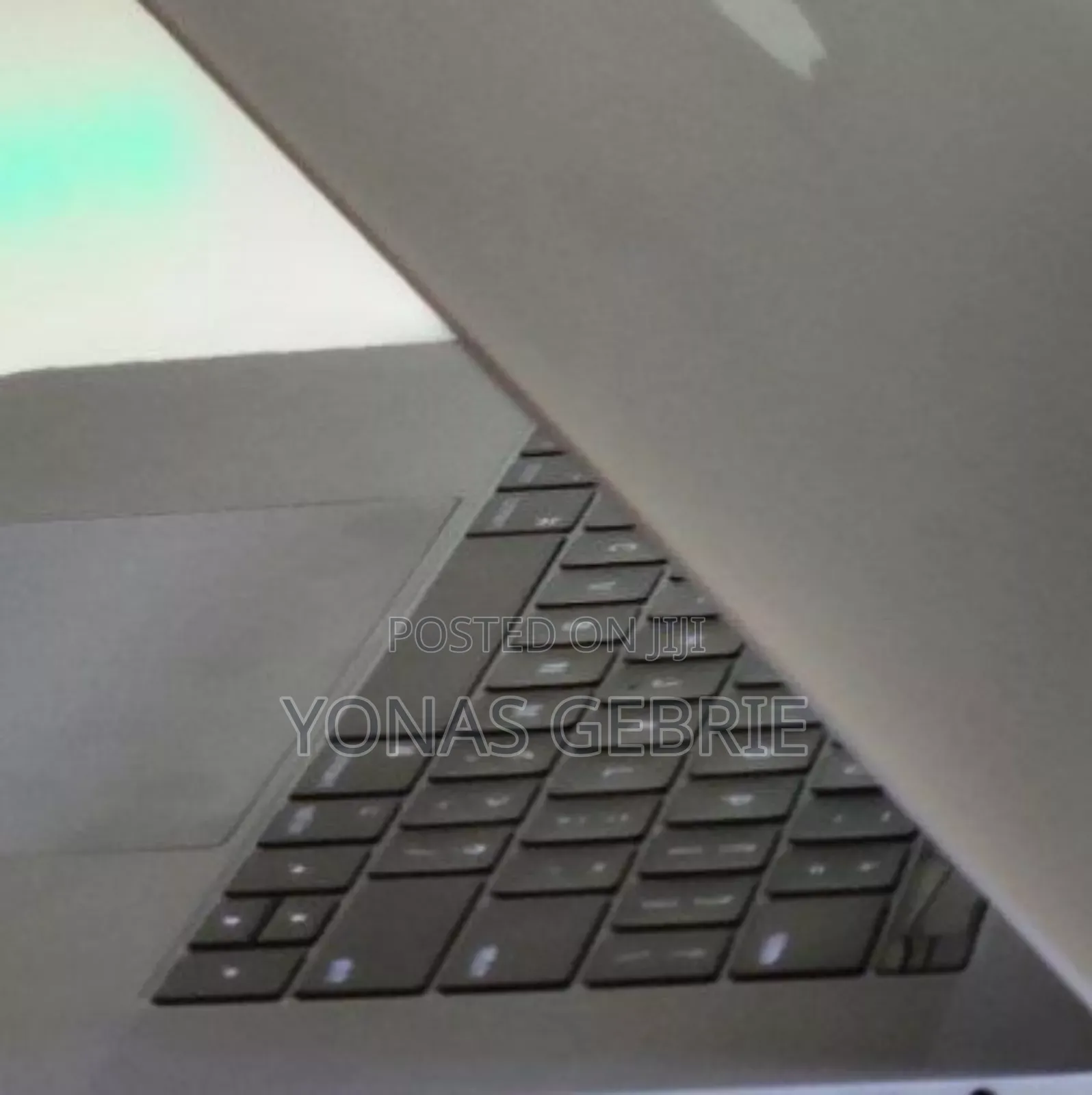 New Laptop Apple MacBook Pro 2019 32GB Intel Core i7 SSD 512GB