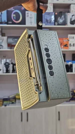 Boombest Portable Retro-Style Bluetooth Speaker Radio