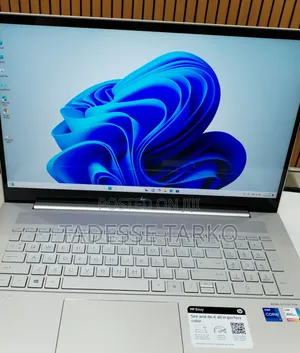 New Laptop HP Envy 17 16GB Intel Core i7 SSD 512GB