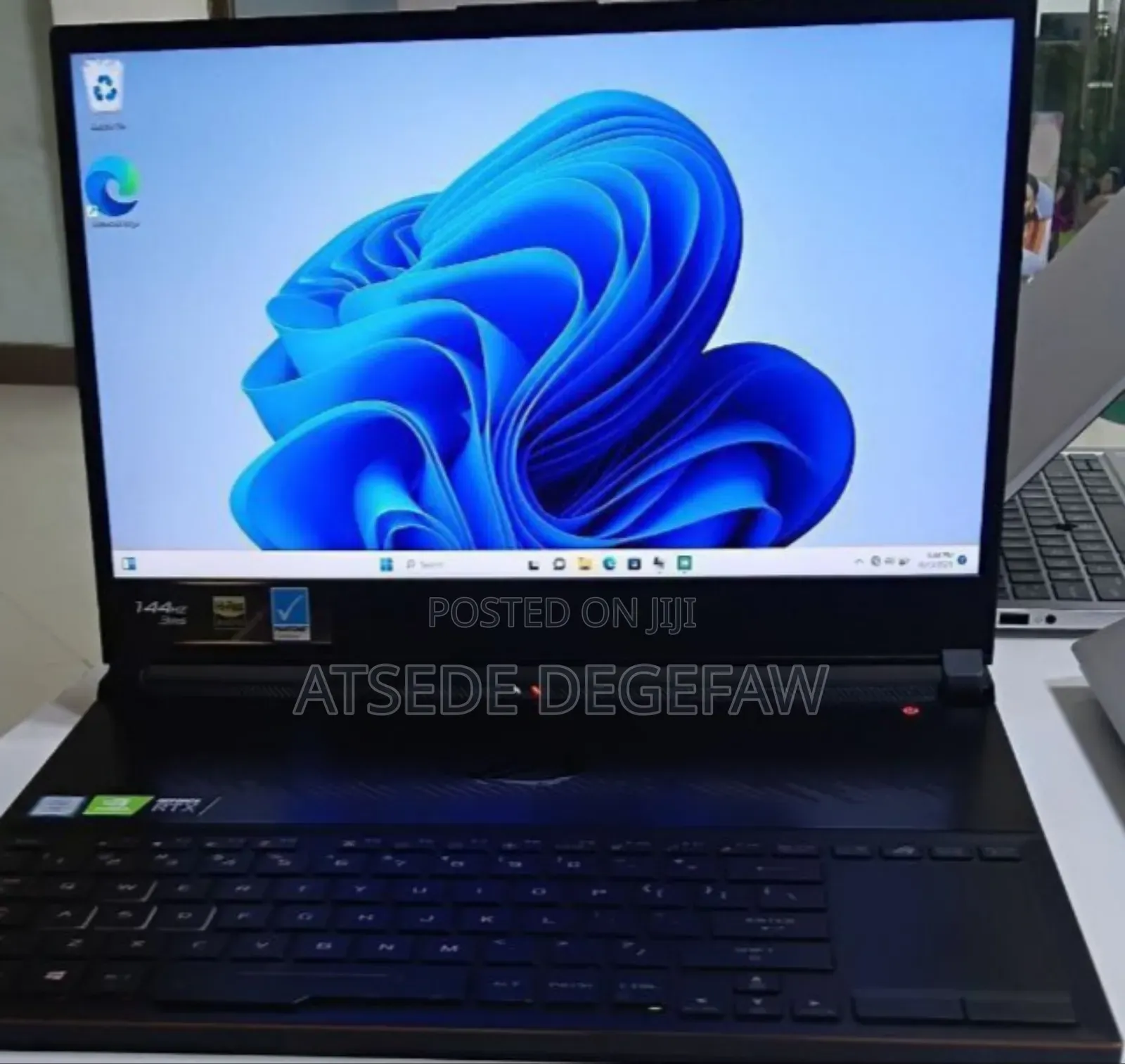 New Laptop Asus ROG Zephyrus G15 24GB Intel Core i7 SSD 2T