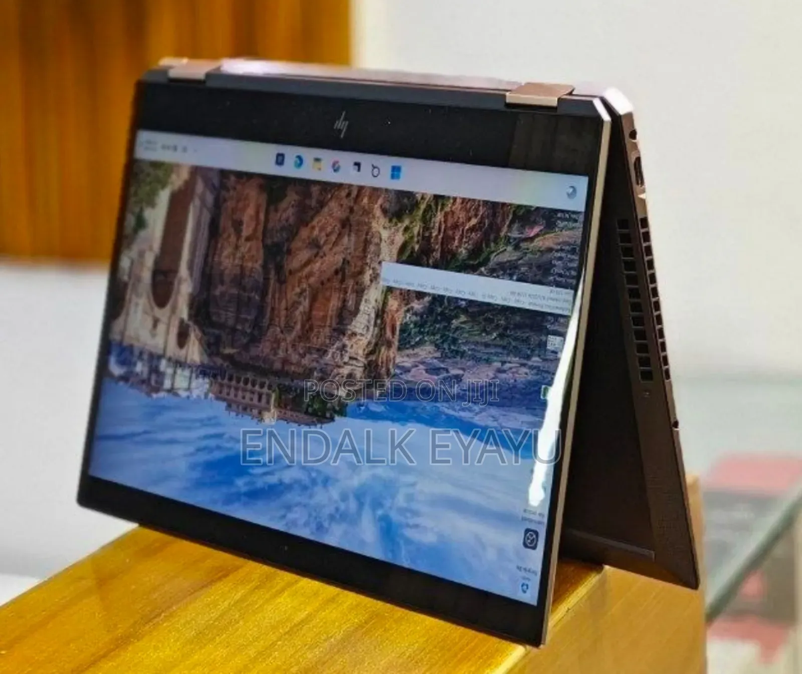 New Laptop HP Spectre 16GB Intel Core i7 SSD 512GB