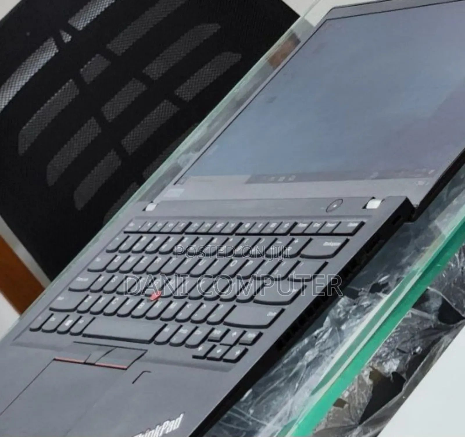 New Laptop Lenovo ThinkPad t495s 8GB AMD Ryzen 5 SSD 256GB