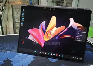 New Laptop HP Spectre X360 16GB Intel Core i7 SSD 1T