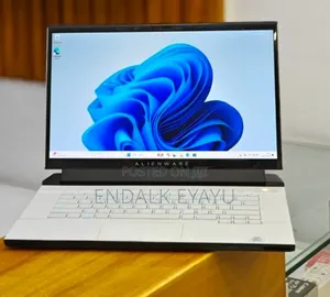 New Laptop Dell Alienware 15 16GB Intel Core i7 SSD 512GB