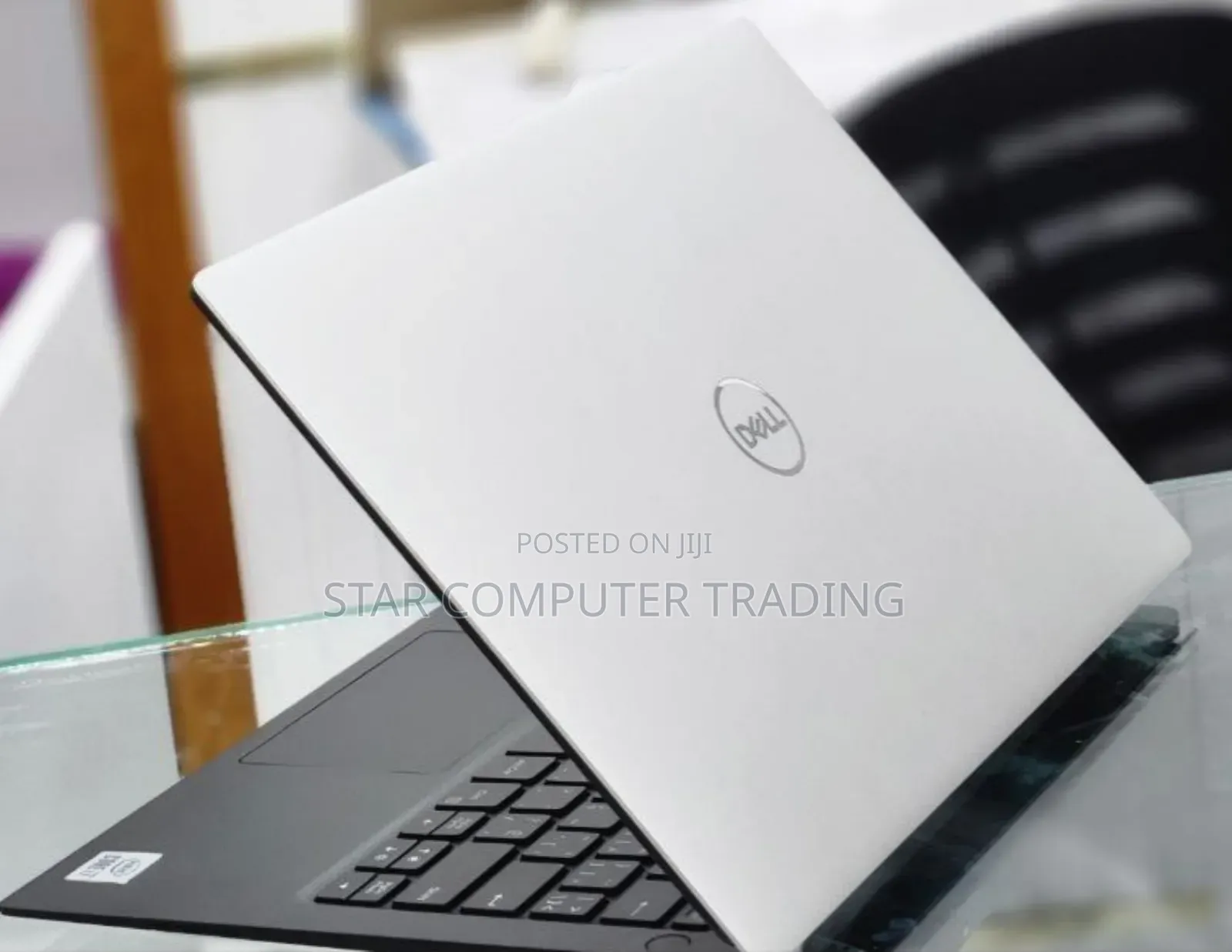 New Laptop Dell XPS 13 8GB Intel Core i7 SSD 512GB