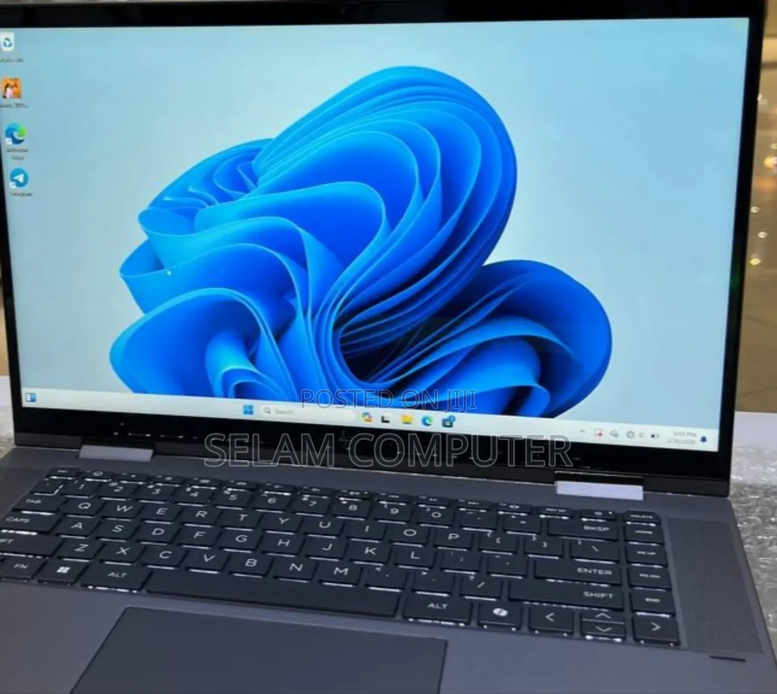 New Laptop HP Envy x360 16GB AMD Ryzen 7 SSD 1T