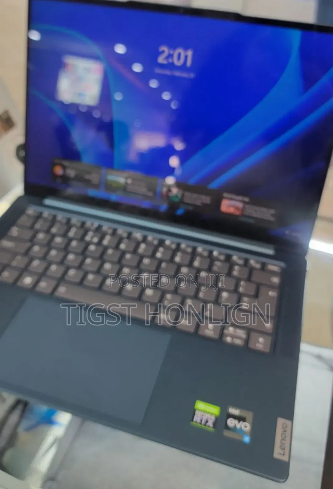 New Laptop Lenovo Yoga 700 16GB Intel Core i7 SSD 1T