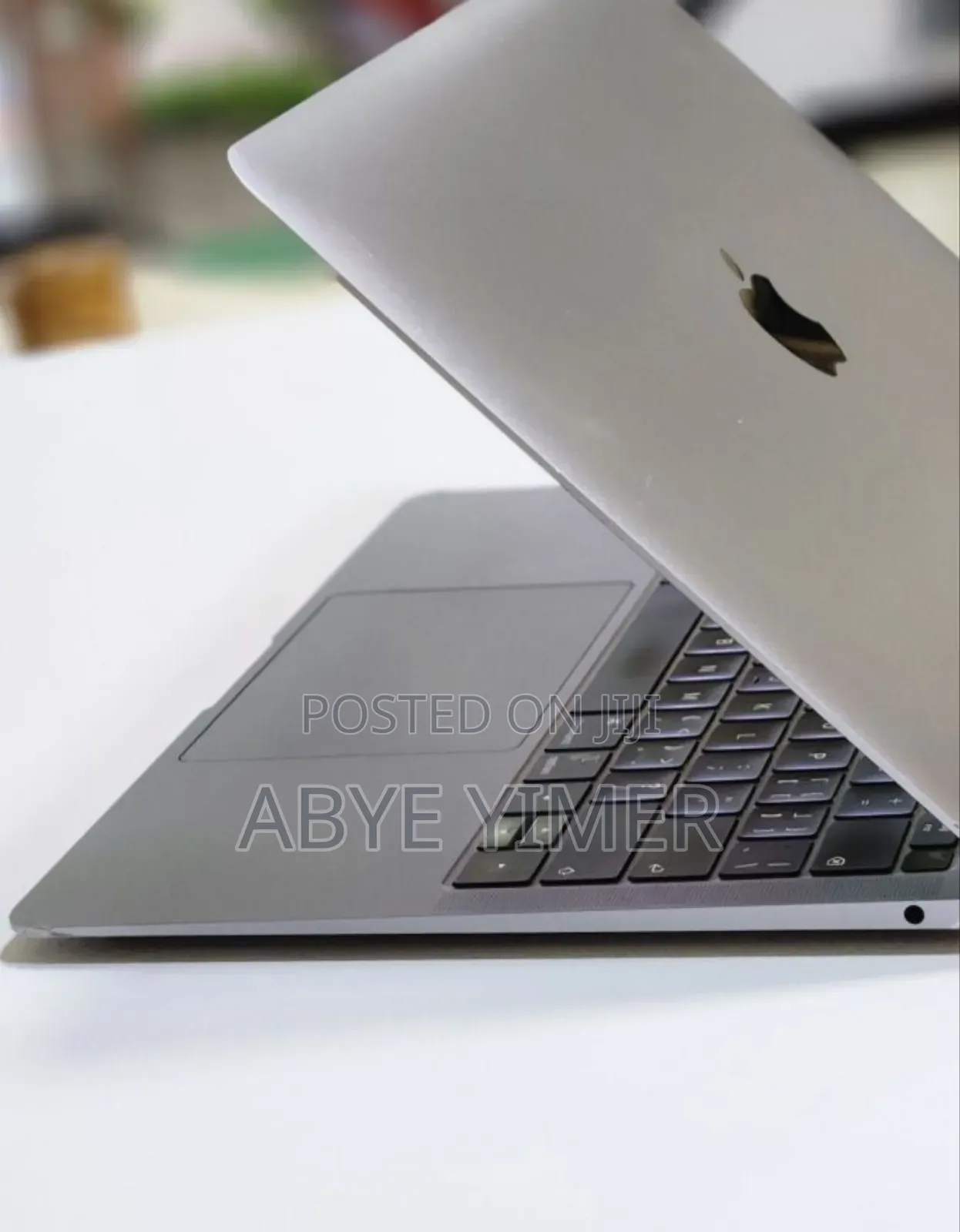 New Laptop Apple MacBook Pro 2019 32GB Intel Core i7 SSD 512GB